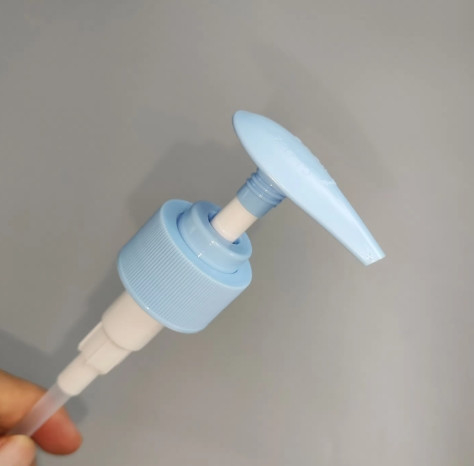 Plastic Lotion Pump Ribbed Smooth Closure Hand Sanitizer 24mm 28mm Dispenser Pump 24/410 28/410 PP