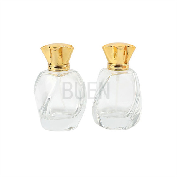 360 Degree Rotation Portable Perfume Bottle With Golden Plastic Cover Bayonet